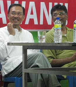anwar ibrahim permatang pauh by election ceramah 220808 04