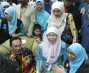 anwar permatang pauh polling day 260808 07
