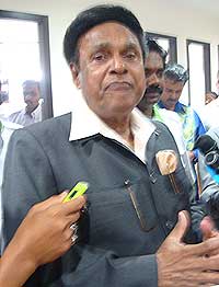 mic youth division launch pc 040908 samy vellu 01