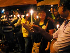 gmi suaram vigil at bukit aman 130908 04