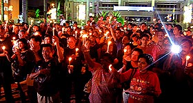 penang anti isa candle light vigil 150908 04