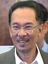 anwar ibrahim pc call for emergency parliament meeting 180908 07