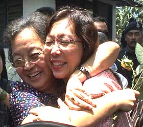teresa kok released from isa 190908 14