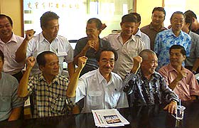 yap pian hon annouce contest for mca vice president post pc 260908 01