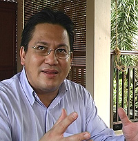 nur jazlan mohamed 071008 04