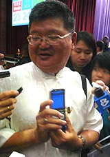 mca party election nomination day 131008 05 lee hack teik