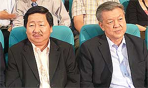 chua soi lek and donald lim mca party election debate 151008 01