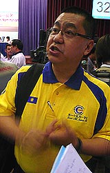 mca party election nomination day 131008 07 teng bok