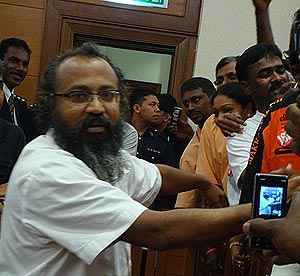 uthayakumar sedition trial 201008 01
