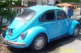 dr d jeyakumar destroyed tourched burn down car volkswagen beetle 171008 04