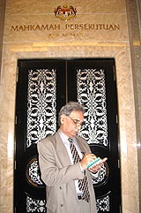 munawar a anees sodomy case 301008 02