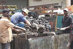 scrap metal besi buruk 011108