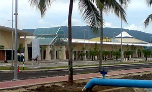 giant hypermarket and mesra mall terengganu 281008 building