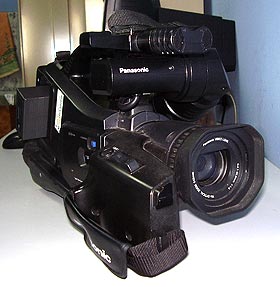 seized malaysiakini tv camera tape police 211108