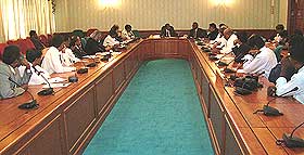 pakatan indian roundtable meeting parliament 211108 04