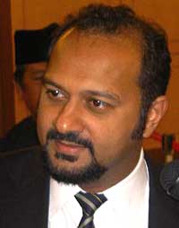 parliament gobind singh ban over nazri mistake 251108 03
