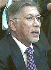 parliament pakatan pc on mtuc 031208 syed shahir