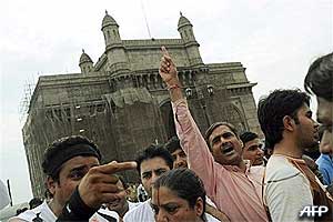 mumbai taj hotel terrorist attack 011208 01