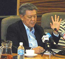 chua soi lek pc on police report on ketuan melayu 031208 04