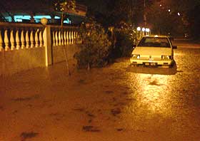 taman garing 011208 car