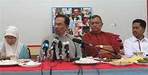 anwar ibrahim penang event 091208 01