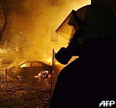 athens riot 101208 03