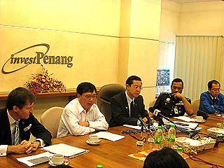 lim guan eng penang invest pc 121208 02