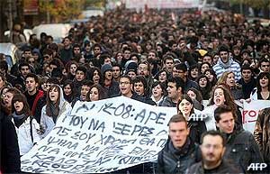 athen riots violence 111208 05