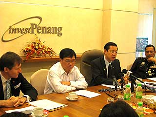 lim guan eng penang invest pc 121208 01