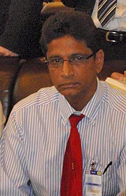 vk lingam brother thirunama parliament 161208 03