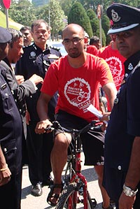 jerit parliament ride for change final leg 181208 05