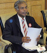 parliament pc jeyakumar and mustapha 171208 01