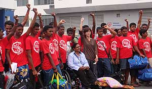 jerit ride for change youths held at rawang police station protest  161208 04