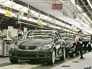 toyota car manufacturer loss of sales report 221208 01
