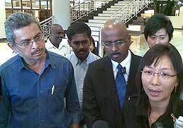 teresa kok khir toyo utusan malaysia lawsuit 231208 khalid samad