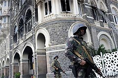 mumbai terror attack phone in attackers 080109 01