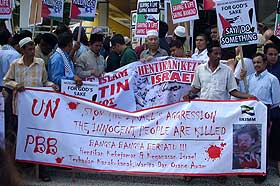anti israel attack protest masjid negara 090109 11