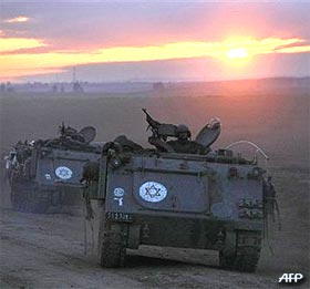 israel gaza attack 130109 01
