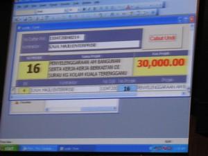 kuala terengganu by election 100109 f class contractor lucky draw.jpg