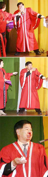 yap sin tian new era college punched in the nose by student 130109 06
