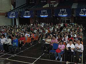 kuala terengganu by election gerakan karaoke contest 090109 audience
