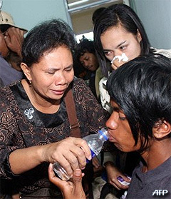 indonesia ferry accident sulawesi 140109 02