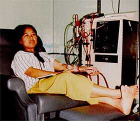 kidney dialysis treatment 150109 01