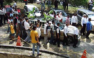 a kugan detention death funeral ummc to puchong 280109 09