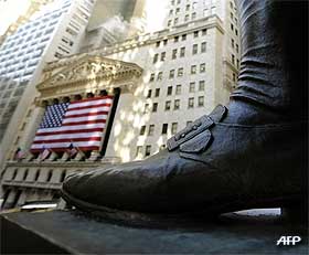 obama imposes 500000 dollar bailout salary cap 050209 04