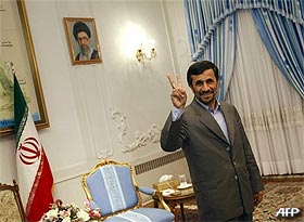 iran launch safir satellite into orbit 030209 02