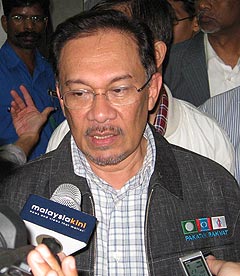 anwar pkr perak bn takeover meeting 050209 02