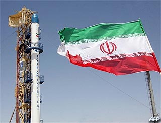 iran launch safir satellite into orbit 030209 01