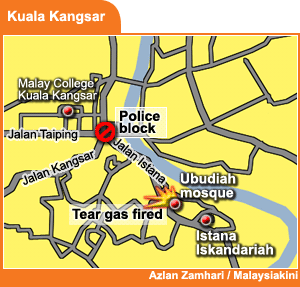 kuala kangsar siege at the ubudiah mosque 060209