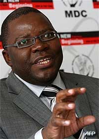 morgan tsvangirai zimbabwe pm 110209 04